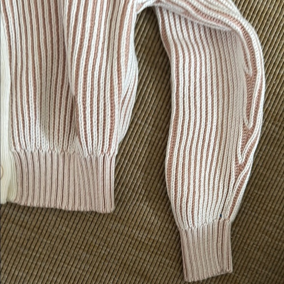 Eleventy Cream and Pink Ribbed Knit Sweater - Picture 5 of 6